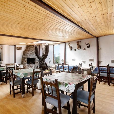 Salon Y Casa Para Eventos 格拉纳迪利亚-德阿沃纳 外观 照片